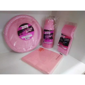 Pembe Kullan At Tabak Bardak Çatal Seti