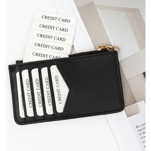 Duru Kartlık – Zarif ve Minimalist Şıklık