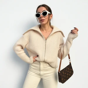 Kadın Fermuarlı Oversize Devrik Yaka Triko Hırka