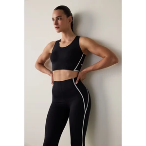 Siyah Orta Destekli Contrast Bonding Spor Sütyeni