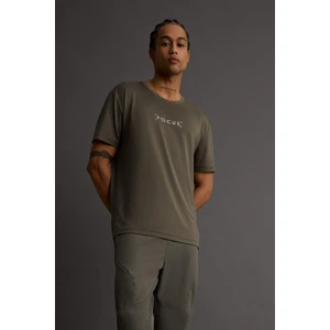 DeFactoFit Standart Fit Yumuşak Tuşe Bisiklet Yaka Baskılı Kısa Kollu Tişört C9268AX25AU