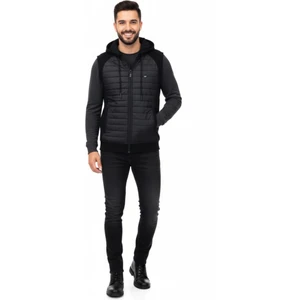Erkek Kapitone Modelli 3 Iplik Kapüşonlu Yelek BGL-ST04866
