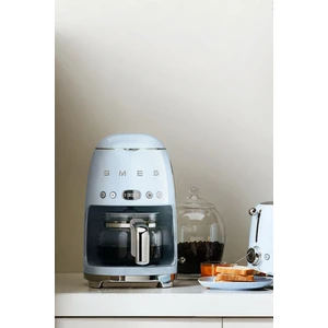 SMEG 50'S STYLE RETRO PASTEL MAVI FİLTRE KAHVE MAKİNESİ DCF02PBEU