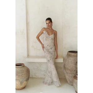 Purtyas Fırfır Detaylı Bej Uzun Elbise