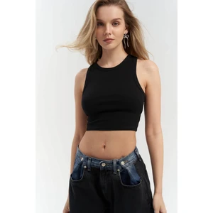 Fleur Fitilli Halter Yaka Siyah Crop