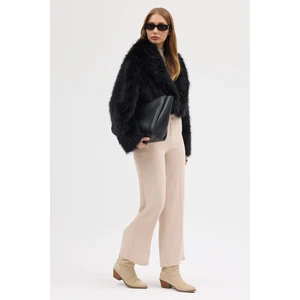 Kadın Premium Yakalı Kısa Suni Kürk