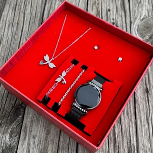 Kadın Kol Saati Bileklik Kolye Küpe Seti