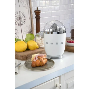 Smeg 50's Style Retro Beyaz Narenciye Sıkacağı CJF11WHEU