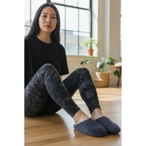 Hafif Yumuşak Taban Sessiz Peluş Ev Terlik