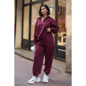 Kadın Yarım Fermuarlı  Sweatshırt ve Paçası Lastikli Eşofman Takımı