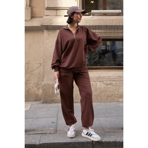 Kadın Yarım Fermuarlı  Sweatshırt ve Paçası Lastikli Eşofman Takımı