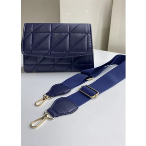 Kadın Siyah Çapraz Kapitone Çanta Capitone