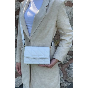 Kadın Siyah Çapraz Kapitone Çanta Capitone