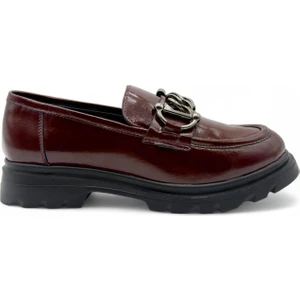 Aurenza Zincir Toka Detaylı Bordo Rugan Hakiki Deri Maskülen Kadın Loafer
