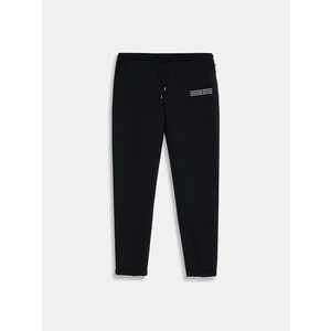 Beli Lastikli Slogan Baskılı Siyah Eşofman