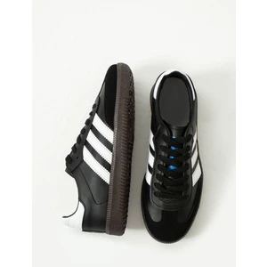 Friend & Trend Şeritli Ince Taban Bağcıklı Trend Kadın Spor Ayakkabı