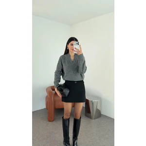 Kemerli Siyah Şort Etek