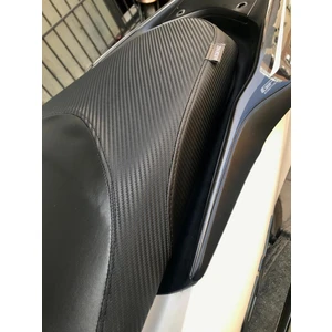 Akdeniz Sele Kaplama Pcx 125 Delüx Carbon Desen Lastikli Sele Kılıfı