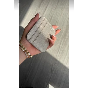 UZS Pace   Kadın Simli Kartlık