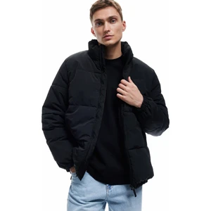 Dik Yaka Cep Detaylı Fermuarlı Şişme Mont