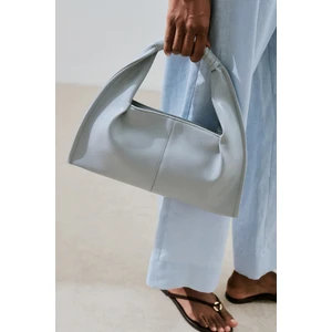 Parlak Deri El Çantası Mavi