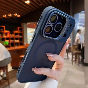 iPhone 17 Pro Max Kılıf Standlı Mat Magsafe Metal Tuşlu Kamera Lens Hediyeli Wonk Kapak