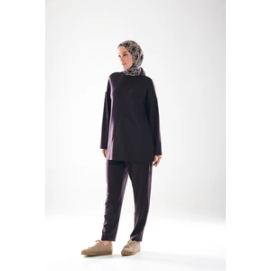 2283_PATCH ve Dikiş Detaylı Esnek Kumaş Tesettür Kadın Spor Eşofman Takımı –cepli Havuç Fit Pantolon