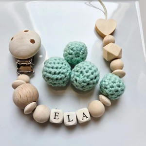 Kalpli Su Yeşili Isimli Bebek Emzik Zinciri Askısı