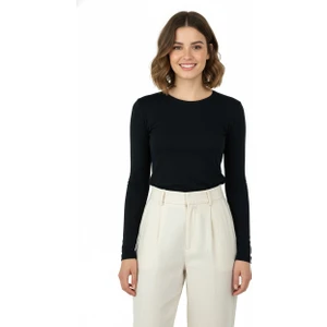 Kadın Düz Renk Yuvarlak Yaka Uzun Kollu Dar Kesim Bedene Oturan Likralı Pamuk Kumaş Badi