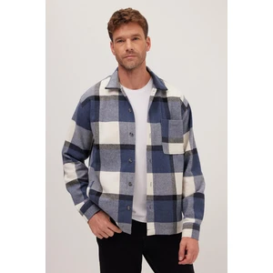 Erkek Relax Fit Rahat Kesim Spor Yaka Kareli Flotalı Cep Kışlık Gömlek