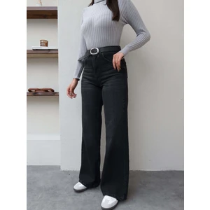 Esra Helvacı Likralı Straight Jean
