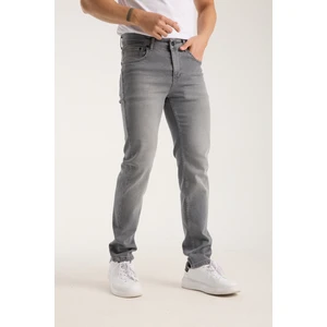 Erkek Pantolon Gri Regular Fit Fermuarlı Jeans