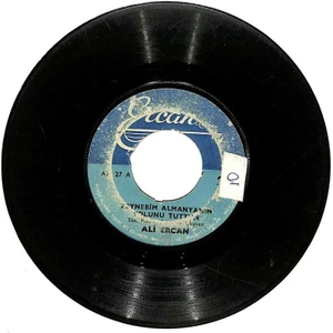 Ali Ercan - Zeynebim Almanyanın Yolunu Tuttun   Banada Bir Kız Yaz Allahım Plak  (106) PLK20913