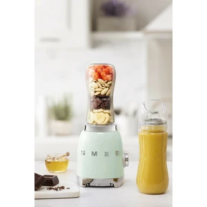 Smeg 50's Style Pastel Yeşil Kişisel Blender Tritan™ Renew
