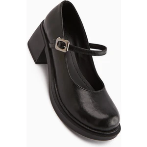 Mirka Siyah Bantlı Kadın Loafer Ayakkabı