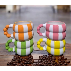 4 ' Lü Katmerli Boncuk Kulp Şerit Desenli El Işlemeli Seramik Kupa