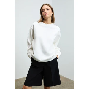 KARIUS Kadın Organik Pamuklu İçi Polarlı Oversize Yuvarlak Yakalı Beyaz Sweatshirt
