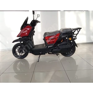Luckın Elektrikli Moped Kırmızı