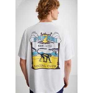 ELIO Erkek %100 Pamuk Bisiklet Yaka Kısa Kollu Baskılı Beyaz T-Shirt
