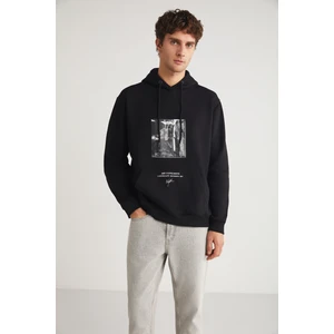 TORONTO Erkek Kapüşonlu %100 Pamuk Baskı Detaylı Siyah Sweatshirt