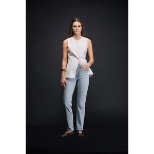 High waist mom jean