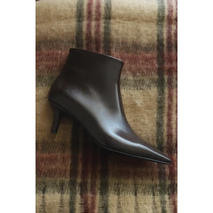 Bot 2517 - Sivri Burun Bilek Boy Acı Kahve Kadın Bot