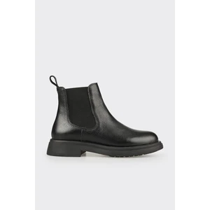 Siyah Deri Kadın Günlük Bot