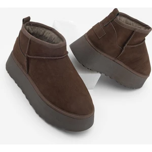 Kadın Kalın Taban İçi Kürklü Yarım Bot Tefis Kahve Süet