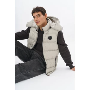 Erkek Soft-Touch Yelek – Mat Doku , Çıkarılabilir Kapüşon