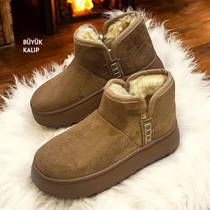 KAFKASLAR AYAKKABI Ug Model Kısa Boy Dikişli Taban Tüylü Bayan Bot Bootie