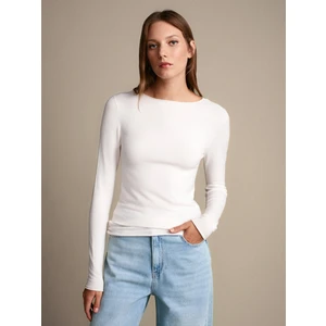 10840 Kayık Yaka Kaşmir Karışımlı Kazak-Ekru