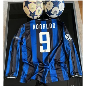 Legent Lady Ac/inter Ronaldo 9 2010 Ucl Final Retro  Forması