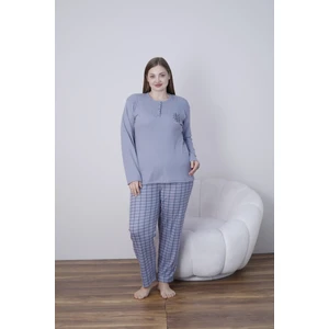 Kadın Kışlık Büyük Beden Curve Nakışlı Desenli Yakası Düğmeli Uzun Kollu Pijama Takımı
