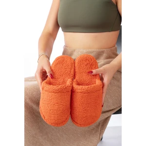 Kuzu Kumaş Yünlü Sessiz Taban Kadın Terlik Kapalı Ev Terliği